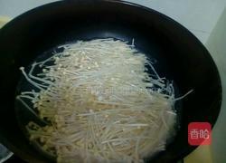 麻辣金针菇的做法图解2