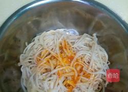 麻辣金针菇的做法图解3