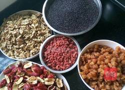 阿胶固元膏的做法图解1