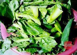 青炒芥兰的做法图解1