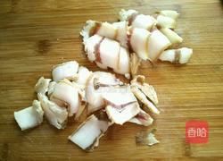 荷兰豆炒腊肉的做法图解3