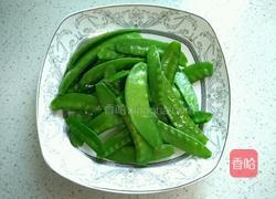 荷兰豆炒腊肉的做法图解5