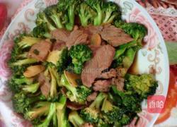 西兰花炒肉的做法图解7