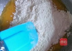 戚风蛋糕的做法图解5