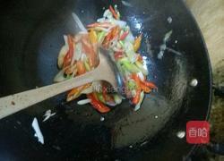  #有奖征文# 大葱红椒炒肉的做法图解5