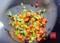 酱油豆豉炒饭的做法图解4