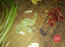 炒鸡架的做法图解3