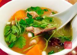 胡萝卜羊骨汤的做法图解11