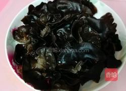 木耳炒黄瓜的做法图解1