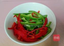 木耳炒黄瓜的做法图解3