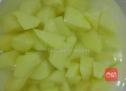 咖喱土豆的做法图解1