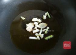 油渣烩豆腐的做法图解3