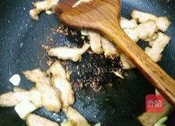 茶树菇炒猪颈肉的做法图解10