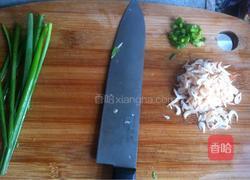 小白菜炒虾米的做法图解2