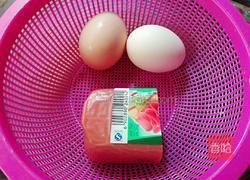 鸡蛋火腿炒豌豆的做法图解2