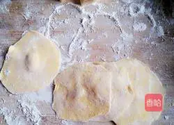 Illustration of how to make pumpkin rose steamed buns 6