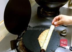 香酥芝麻蛋卷(没有添加剂,绝对小时候的味道)的做法图解3