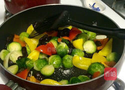 素炒球芽甘蓝的做法图解10