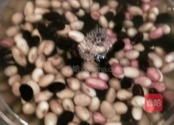 五谷豆浆的做法图解1