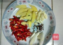 泡椒牛肉的做法图解2