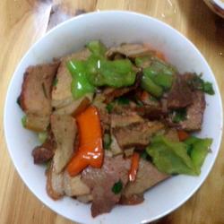 双椒回锅肉的做法[图]