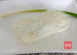 萝卜丸子粉丝汤的做法图解3