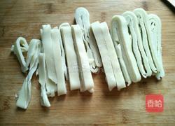 腊肉炒豆丝的做法图解4