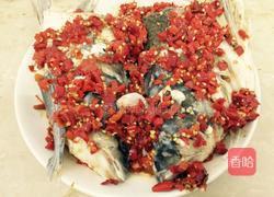 剁椒鱼头的做法图解2