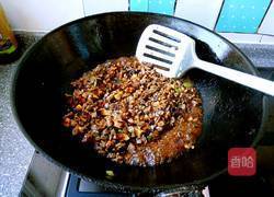 香菇牛肉酱的做法图解8