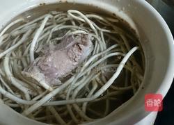 折耳根龙骨汤的做法图解3