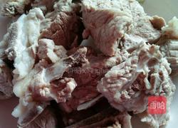 排骨玉米海带汤的做法图解1