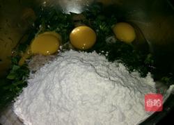 鸡蛋菠菜饼的做法图解4