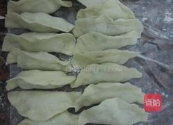 葱花煎饺的做法图解5
