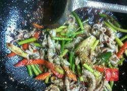 蒜苔炒鱿鱼的做法图解5