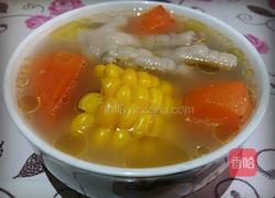 胡萝卜玉米鸡脚汤的做法图解8