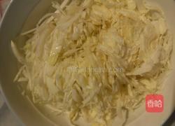 花生米拌白菜心的做法图解1
