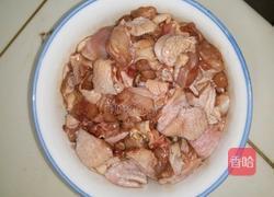 干煸鸡块的做法图解1