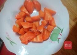 蘑菇炖腊鸡腿的做法图解4