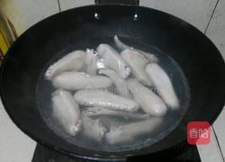 柱候酱焖鸭翅的做法图解2