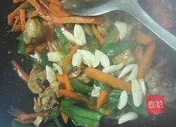 红绿焖鸡腿的做法图解7