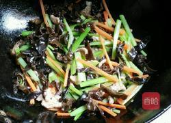 西芹云耳炒肉丝的做法图解6