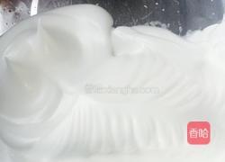 戚风蛋糕的做法图解8