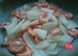 萝卜炒虾的做法图解3