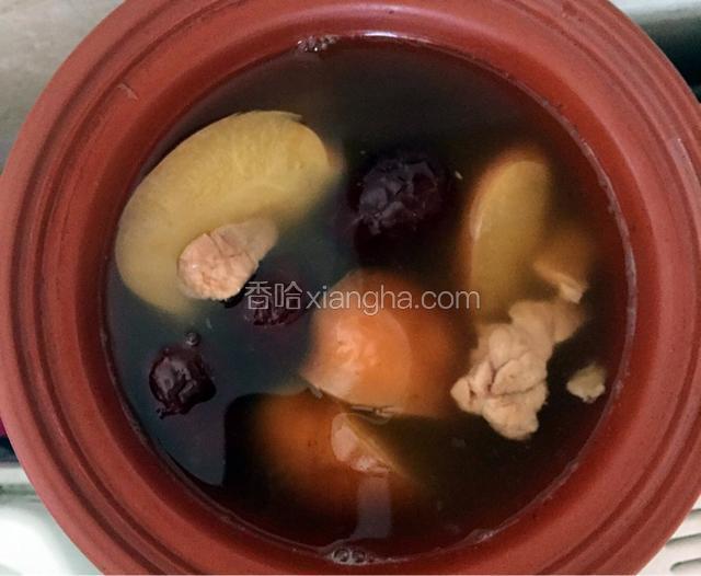 炖三小时关火下少许盐、鸡精
