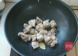 茶树菇玉米龙骨汤的做法图解5