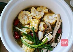 茶树菇玉米龙骨汤的做法图解8
