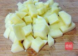 土豆焖饭的做法图解2