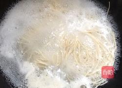 炒面的做法图解1