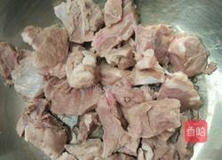 排骨汤的做法图解2