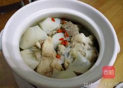 白萝卜棒骨煲的做法图解5